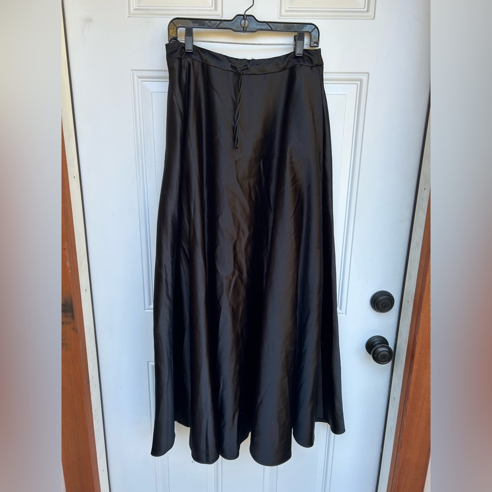 Ralph Lauren Elegant Black Circle Skirt